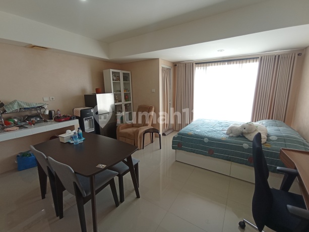 Apartment Breeze Bintaro Plaza Residence. Studio Besar. View Bintaro Plaza City