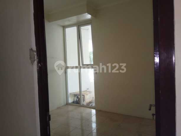 Di JUAL Rumah Komplek Greencourt Kapuk Lokasi Sangat Strategis Di JUAL Rumah Komplek Greencourt Kapuk Lokasi Sangat Strategis