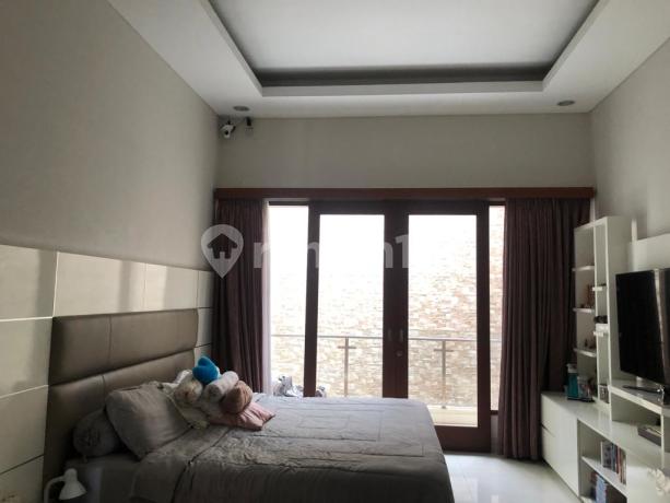 Bisa Nego Dijual Rumah Pluit Putri 3 Lantai Bisa Nego Dijual Rumah Pluit Putri 3 Lantai