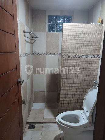 Rumah Mewah Modern Senayan 1 Bintaro Jaya Sektor 9