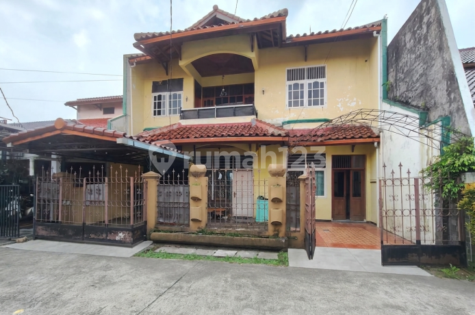 Rumah 2 Lantai di Komp Departemen Koperasi-Cimanggis-Bebas Banjir-Bisa Kpr-Shm Rumah 2 Lantai di Komp Departemen Koperasi-Cimanggis-Bebas Banjir-Bisa Kpr-Shm