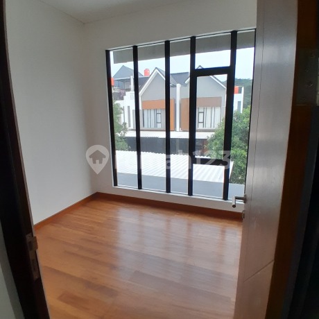 Turun Harga Rumah di Cluster Jura Metland Menteng SHM (004)