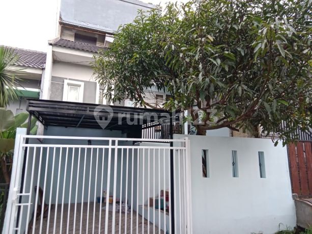 Rumah Jual Bu Hadap Lapangan di Green City View, Jatihandap Rumah Jual Bu Hadap Lapangan di Green City View, Jatihandap