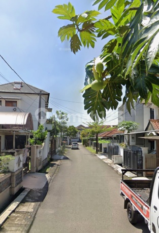 Rumah Siap Huni Renovasi di Jalan Salendro Turangga Rumah Siap Huni Renovasi di Jalan Salendro Turangga