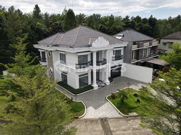 Rumah Baru Posisi Hook Kolam Renang Clasike Modern Area Depan Sentul City Bogor Rumah Baru Posisi Hook Kolam Renang Clasike Modern Area Depan Sentul City Bogor