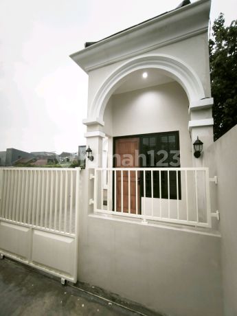 Rumah Baru Di Gununganyar Sebelah Upn Model Clasic American Style