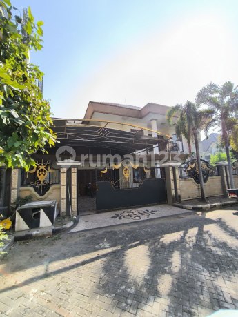 Rumah di Gayungsari Dekat Masjid Agung Surabaya