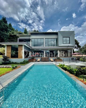 Villa Puncak Mewah View Gunung Pangrango Dan Gunung Gede