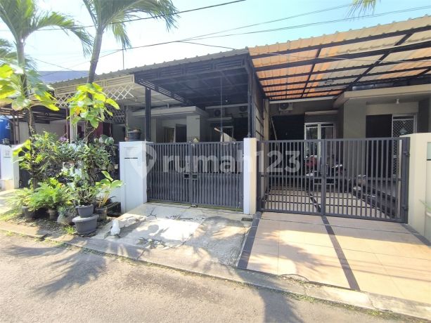 Rumah Murah Depan Taman Siap Huni Cluster Ifolia Harapan Indah
