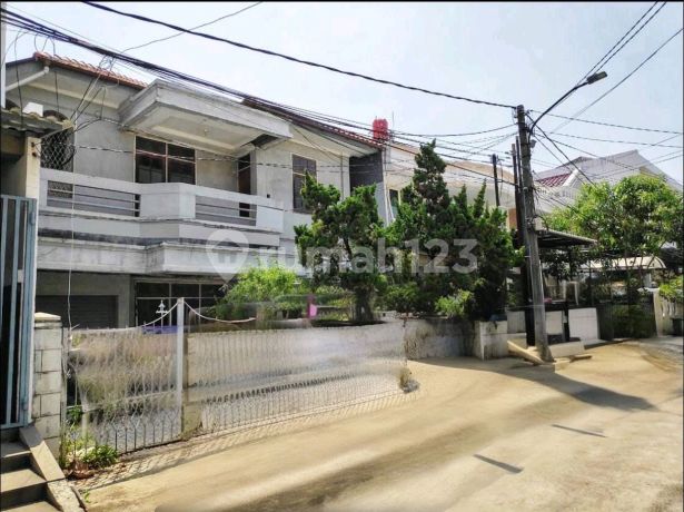 Rumah Tua Hitung Tanah Dibawah NJOP Janur Elok Kelapa Gading