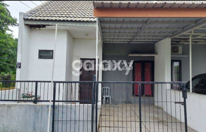 Rumah Terawat 1 Lantai di Pakal Residence