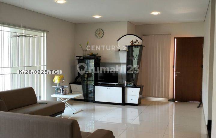 Rumah Bagus 2 Lantai SHM Siap Huni Di Jl Sukahaji Permai Bandung