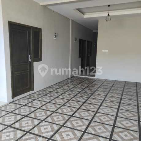 Rumah Kos Baru Dekat Raya Jenggolo di Graha Kuncara Sidoarjo Rumah Kos Baru Dekat Raya Jenggolo di Graha Kuncara Sidoarjo