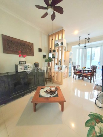 Pusat Kota Rumah Minimalis 2 Lantai Safira Garden Sidoarjo Bagus Terawat Semi Furnished 1M An Nego