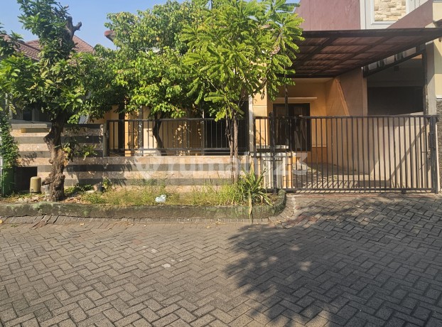 Rumah Palm Spring Regency Jambangan Surabaya SHM 9x20 Siap Huni Jual Cepat Harga BU Nego Rumah Palm Spring Regency Jambangan Surabaya SHM 9x20 Siap Huni Jual Cepat Harga BU Nego