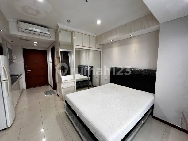 Disewakan Unit Premium Tipe Studio Full Furnished Apt Royal Mediterania Disewakan Unit Premium Tipe Studio Full Furnished Apt Royal Mediterania