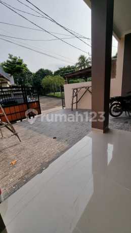 Rumah 2 Lantai Baru SHM Vila Melati Mas Serpong Tangerang