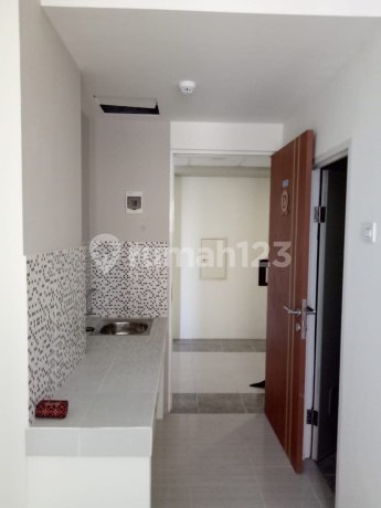 Puncak Dharmahusada B Lantai 23, View Kota PLN 900Watt Puncak Dharmahusada B Lantai 23, View Kota PLN 900Watt