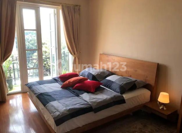 Di jual Apartemen Cik Ditiro Menteng lokasi strategis furnished