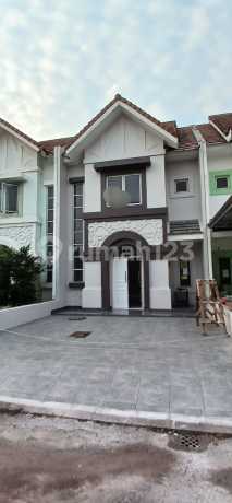 Dijual Rumah Bagus Rapih Siap Huni Cluster British Gading Serpong Dijual Rumah Bagus Rapih Siap Huni Cluster British Gading Serpong