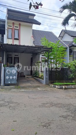 Rumah Siap Huni Komp Buah Batu Regency . Jarang Ada