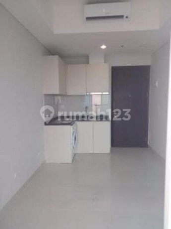 Puri Mansion 2 Bedroom Apartment with Pool View, East Facing, in West Jakarta