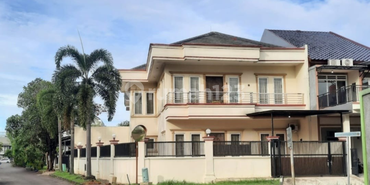 Nego Sampai Deal Rumah Victoria Park Hook Semi Furnished sudah SHM di Karawaci Tangerang