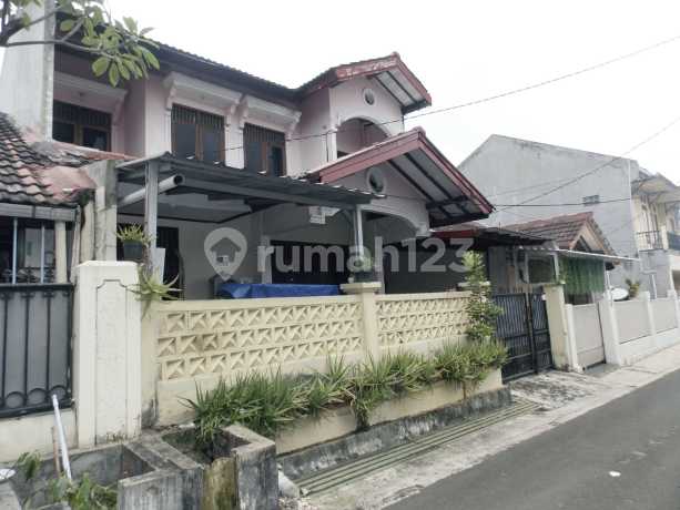 Rumah di Jual Tidak Jauh Dari Pusat Kegiatan di Pondok Aren