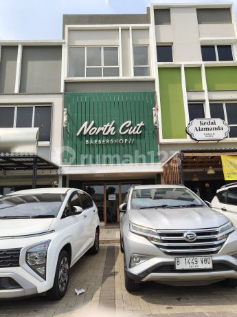 Ruko Maxwell pinggir jalan Gading serpong siap pakai