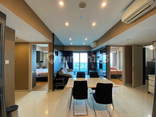 Disewakan / Dijual Apartemen La Riz Mansion Pakuwon Mall Lantai 39 - Balkon - Furnished