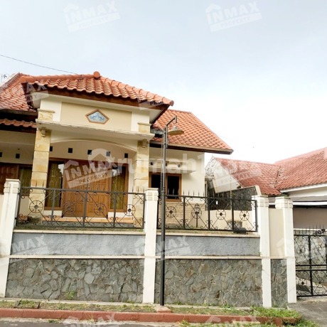 Dijual murah hunian semi furnished bebas banjir di area Puncak Dieng 