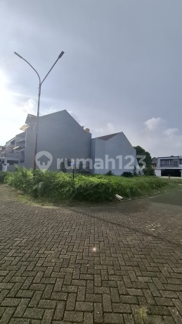 Selling: Corner Plot with Park View in Metro Permata 1 Land Area 256 M2 (16×16) - Building Rights Title Selling: Corner Plot with Park View in Metro Permata 1 Land Area 256 M2 (16×16) - Building Rights Title