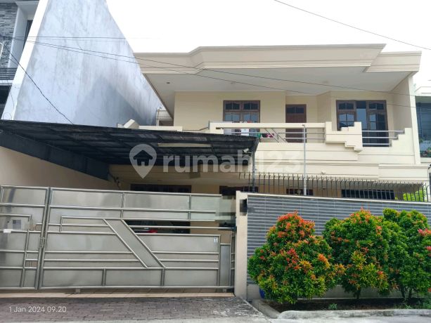 Dijual Rumah 2 Lantai Di Jelambar, Komplek Taman Harapan Indah Seluas 246m2 (11,5×20), Semi Furnished, Terawat
