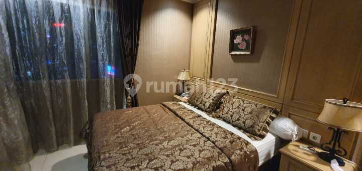 Strategic location apartment in the heart of Jakarta, Sahid Sudirman Residence, 2 bedrooms, 65 sqm, furnished