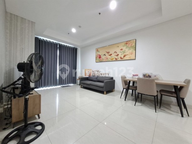 Family Living in Style Grand Madison, Fasilitas Kolam Renang & Kolam Anak, Whirlpool & Jacuzzi, Infinity Pool, Sky Garden, BBQ Area, Pool Lounge, Sauna, Gym, Outdoor Playground & Kids Playground, Sistem Keamanan 24 Jam & CCTV, 3BR Modern Design Lokasi Pre