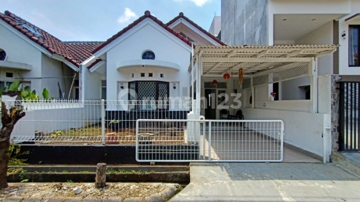 Dijual Rumah Minimalis Siap Huni di Griya Bintara Indah Bekasi 