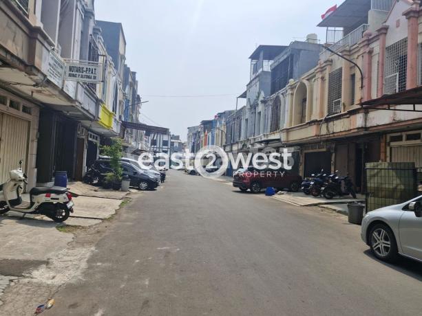 Ruko Gandeng Pelangi Taman Palem Lestari Cengkareng Jakarta Barat Ruko Gandeng Pelangi Taman Palem Lestari Cengkareng Jakarta Barat