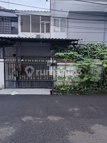 Rumah Villa Pasar Baru Sawah Besar Jakarta Pusat Bagus Siap Huni Rumah Villa Pasar Baru Sawah Besar Jakarta Pusat Bagus Siap Huni