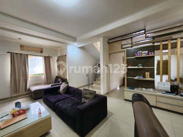 Harga di Bawah Apraisal Bank Rumah 2 Lantai di Amaya Residence