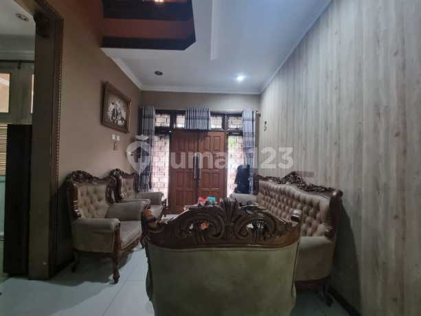 Rumah 2 Lantai Good View di Komplek Sayana Terrace House Bandung