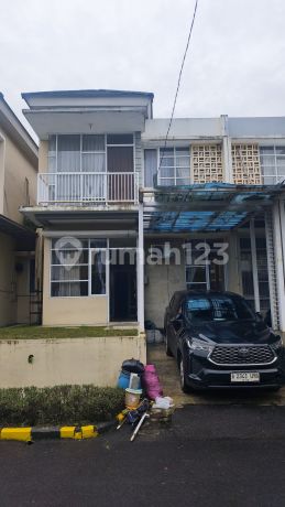 Rumah 2 Lantai Dijual di Karawang Green Village 2 . Rumah 2 Lantai Dijual di Karawang Green Village 2 .