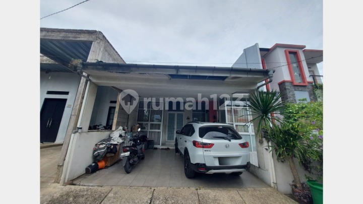 Dijual Rumah Murah Bangunan Minimalis Komplek Griya Caraka Arcamanik Cisaranten Bandung