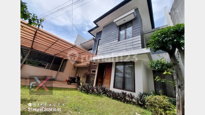 Ready-to-Live House Flood-Free Location Near Griya Arcamanik Bandung