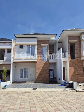 2-Story House, Minasa Upa, Rappocini, Makassar City