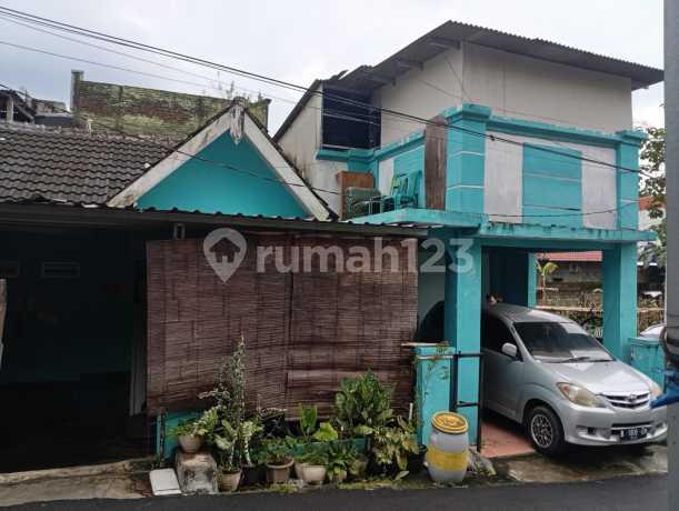 Rumah 2 Lantai Siap Huni di Gedawang