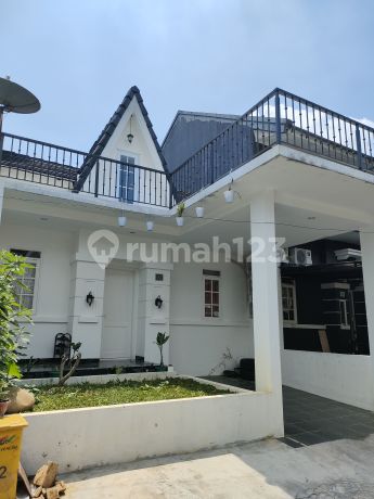 DIJUAL RUMAH 2LT FURNISH SEJUK SIAPHUNI VIEWGUNUNG VENESIA SENTUL