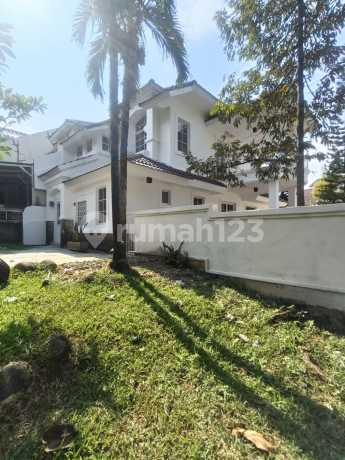 DIJUAL RUMAH MEWAH BAGUS POSISI HOOK MURAH HARGA NEGO SENTUL CITY