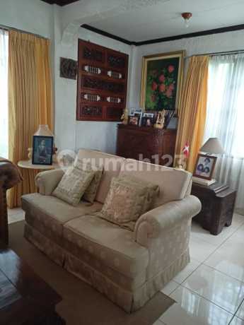 Dijual Villa Istana Bunga Bandung Dijual Villa Istana Bunga Bandung