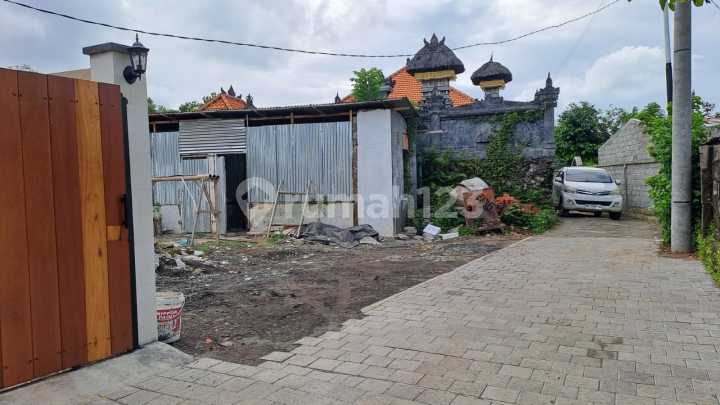 Hot Sadekat Balangan dan Hotel Renaissance Hot Sadekat Balangan dan Hotel Renaissance