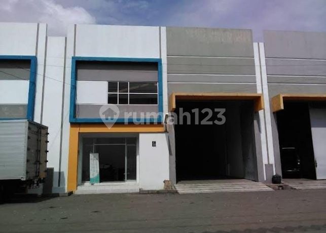 Pergudangan Tritan hub point, wedi gedangan unit ready siap pakai